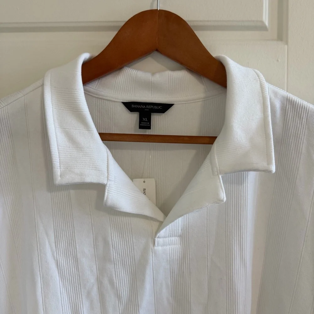 NWT Banana Republic White Polo Shirt for Men